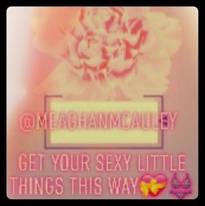 Sexy Little Things This Way🛍➡️